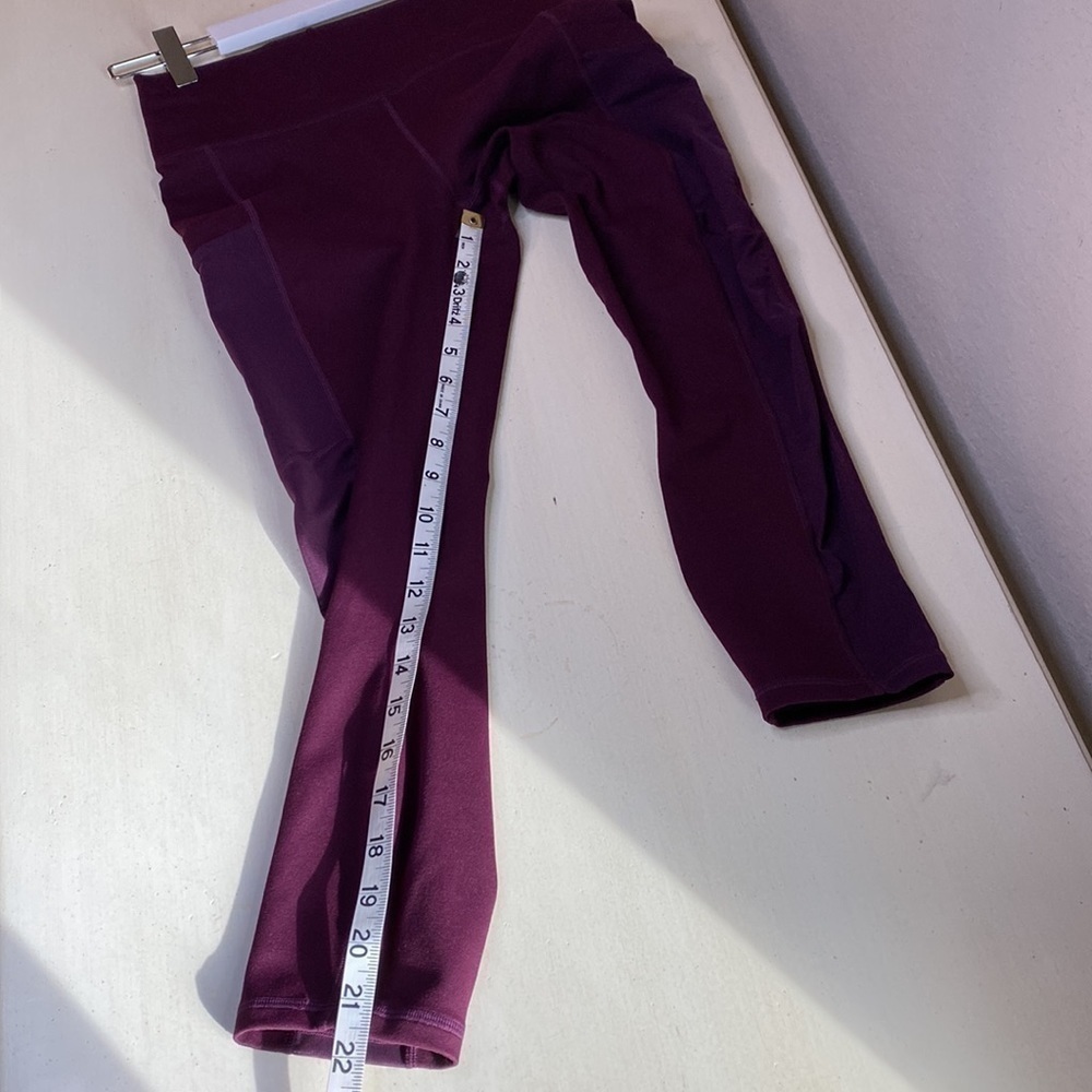 Fabletics On-The-Go‎ PowerHold Legging - Picture 13 of 13
